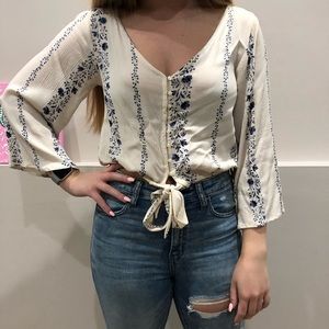 American Eagle floral top size xs